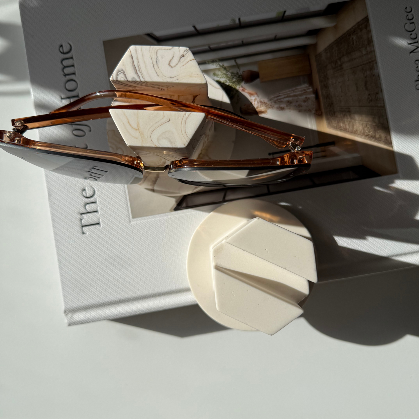 Sunny Sunglasses Holder