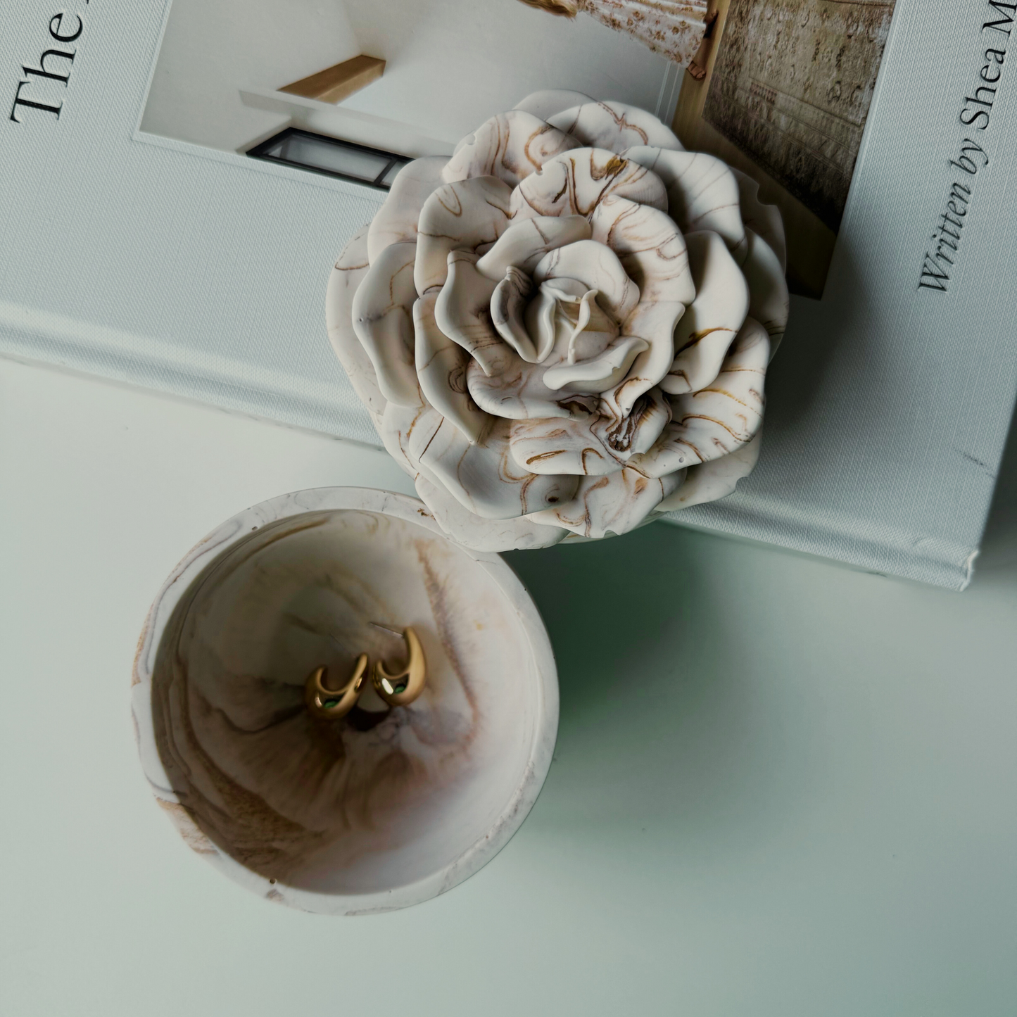 The Romi Rose Pot