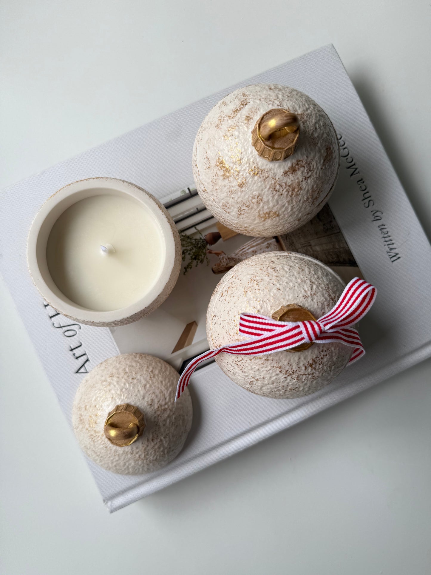 Mini Christmas Bauble Candle